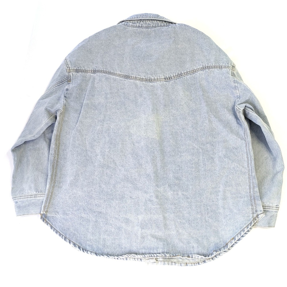 Zyia Active Cool Wash Briley Denim Shirt Light Wash Oversized Button Down 4837L - Picture 3 of 6